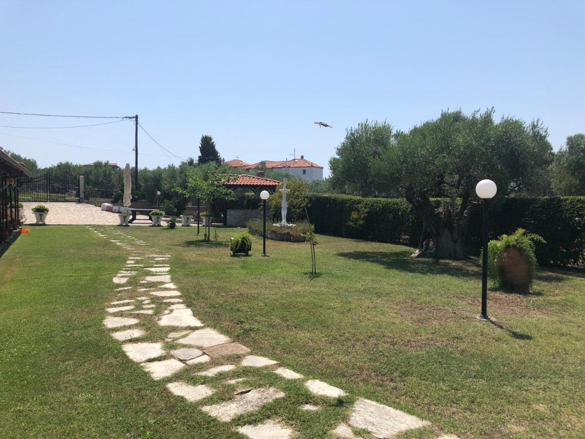 Elisabet Luxury Apartment Nea Moudania Exterior foto